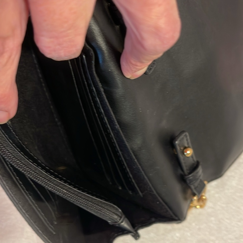 Marc Jacobs Empire City Pebbled Leather Wallet Crossbody Gold Chain No Callouts - Picture 8 of 17